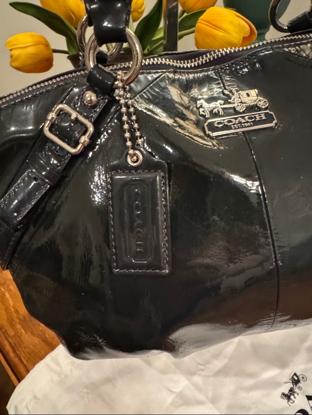 Coach Dark Blue Patent Leather Satchel with matching Wallet & Checkbook EUC - Picture 8 of 16